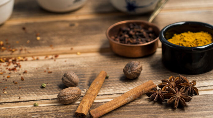 Cardamomo negro para el asma: use esta especia para reducir los síntomas de las enfermedades respiratorias