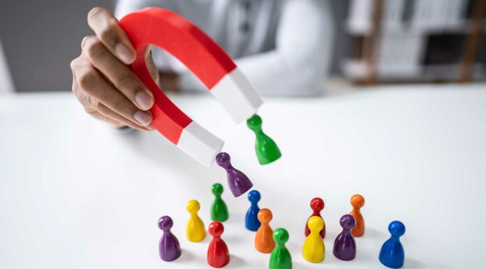 Cómo atraer clientes y conservarlos | 5 Consejos imprescindibles Cómo atraer clientes